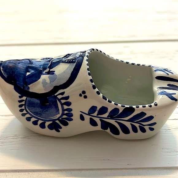 Delft Porcelain Windmill Boot - Picture 7 of 12